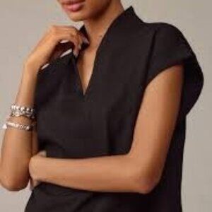 NWT Maeve (Anthropologie) Short-Sleeve Textured Popover Blouse Black, Size M